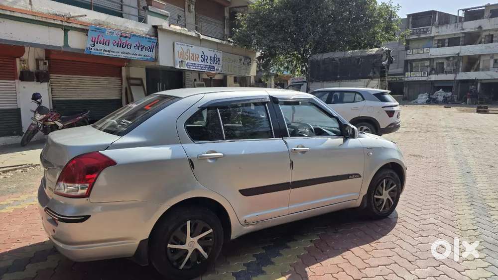 Maruti Suzuki Swift Dzire 2011 Diesel 85900 Km Driven