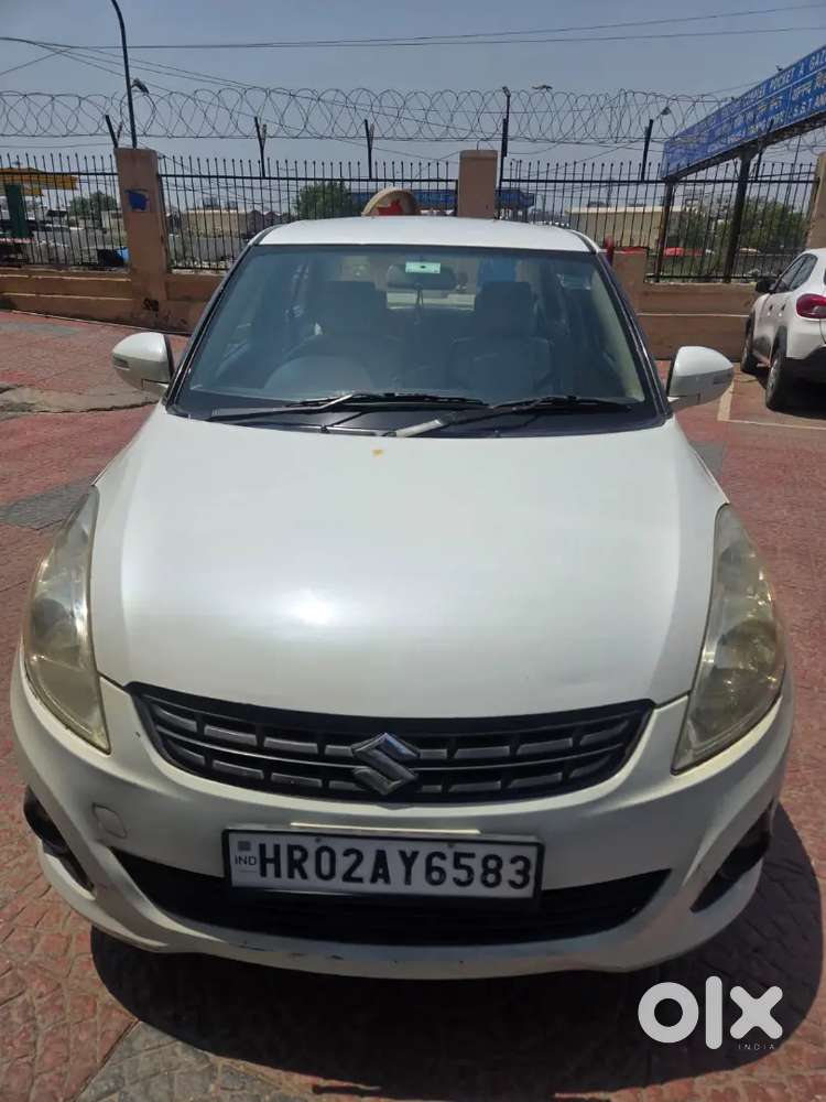 Swift Dezire 2013