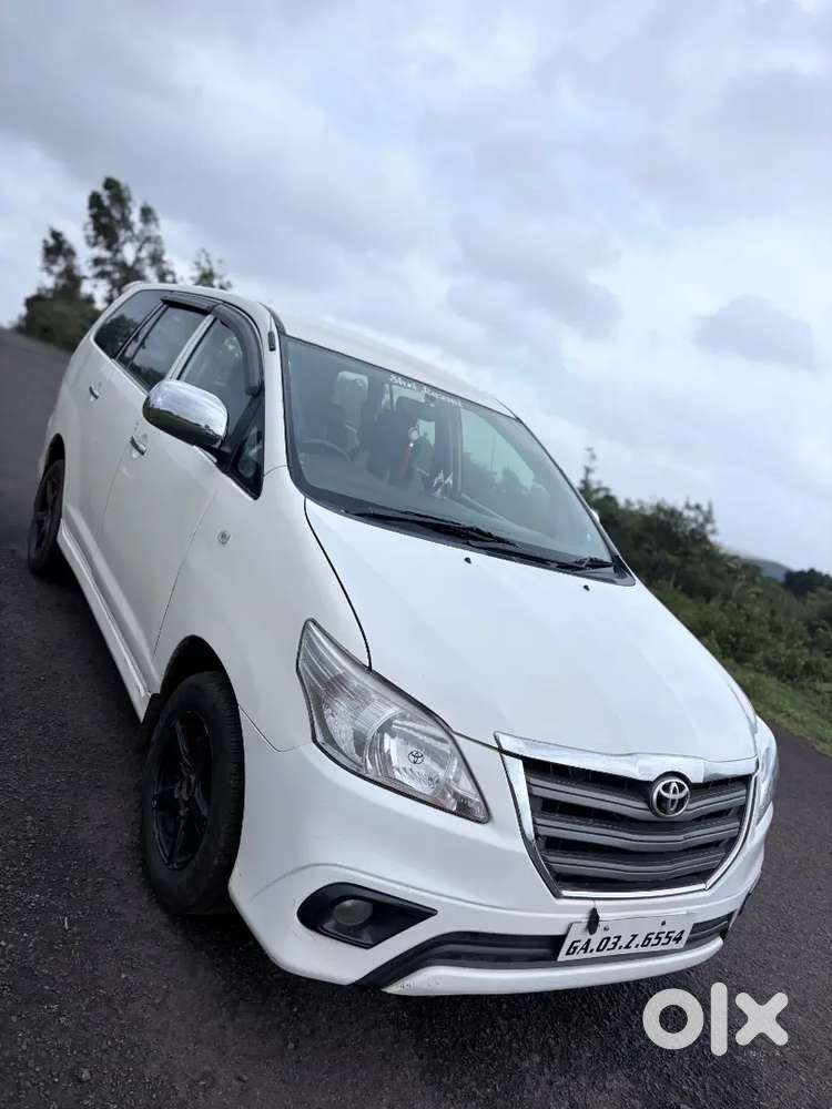 Toyota Innova 2013 G4