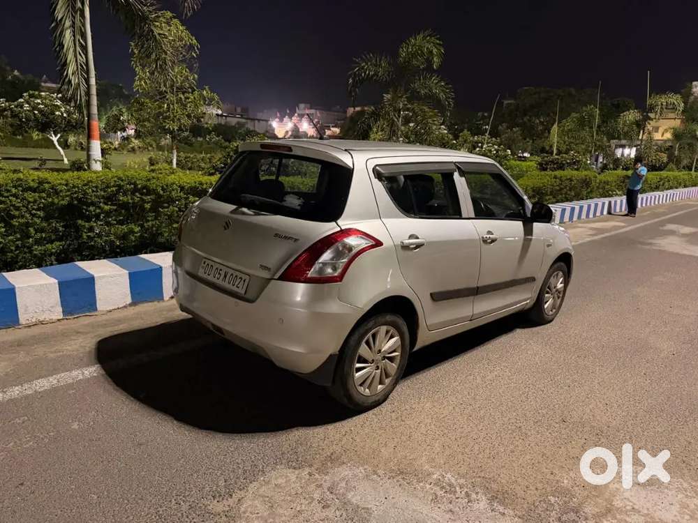 Maruti Suzuki Swift Zdi 2015 Diesel 73700 Km Driven