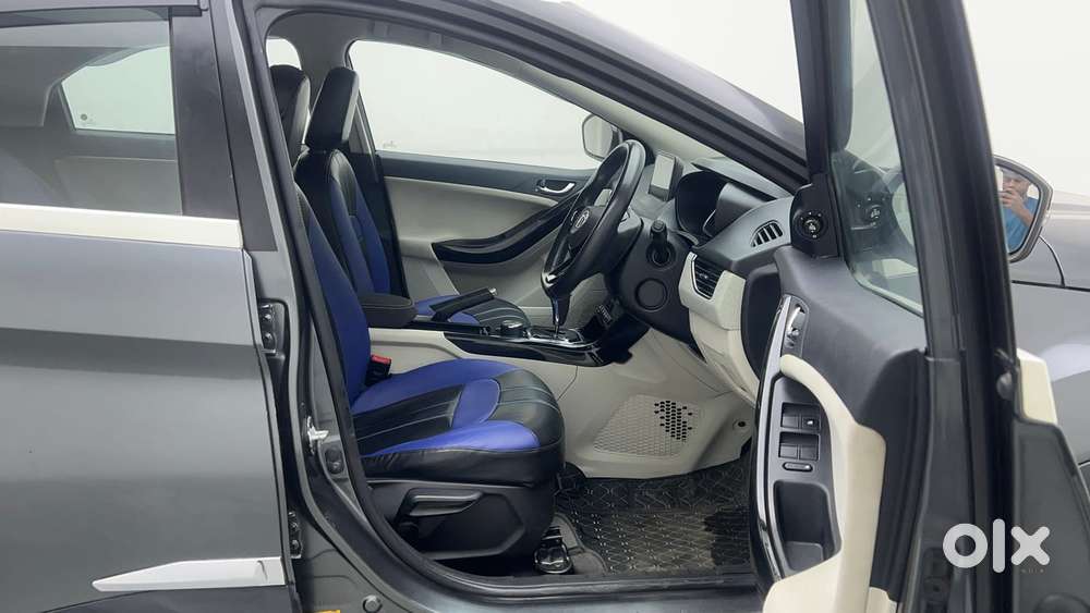Tata Nexon 1.2 Revotron Xza Plus (o) Dual Tone, 2020, Petrol