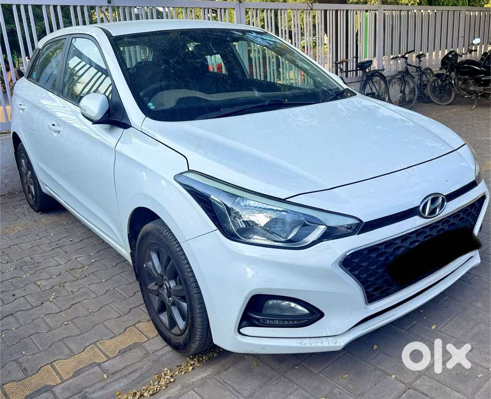 Hyundai Elite I20 Sportz (o) 1.2, 2020, Petrol