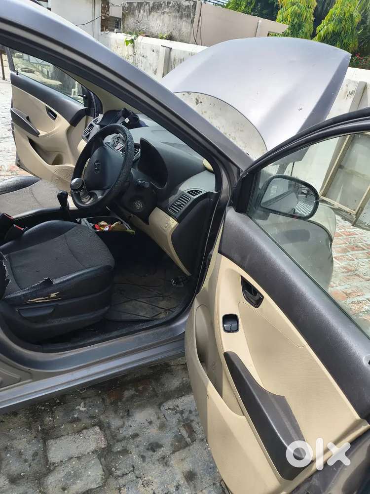 Hyundai Eon Petrol Manual 2014 Era +