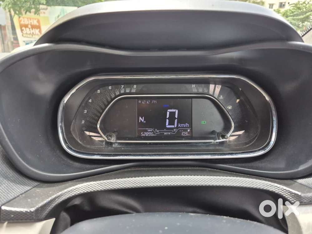 Tata Nexon 1.2 Revotron Xza Plus, 2020, Petrol