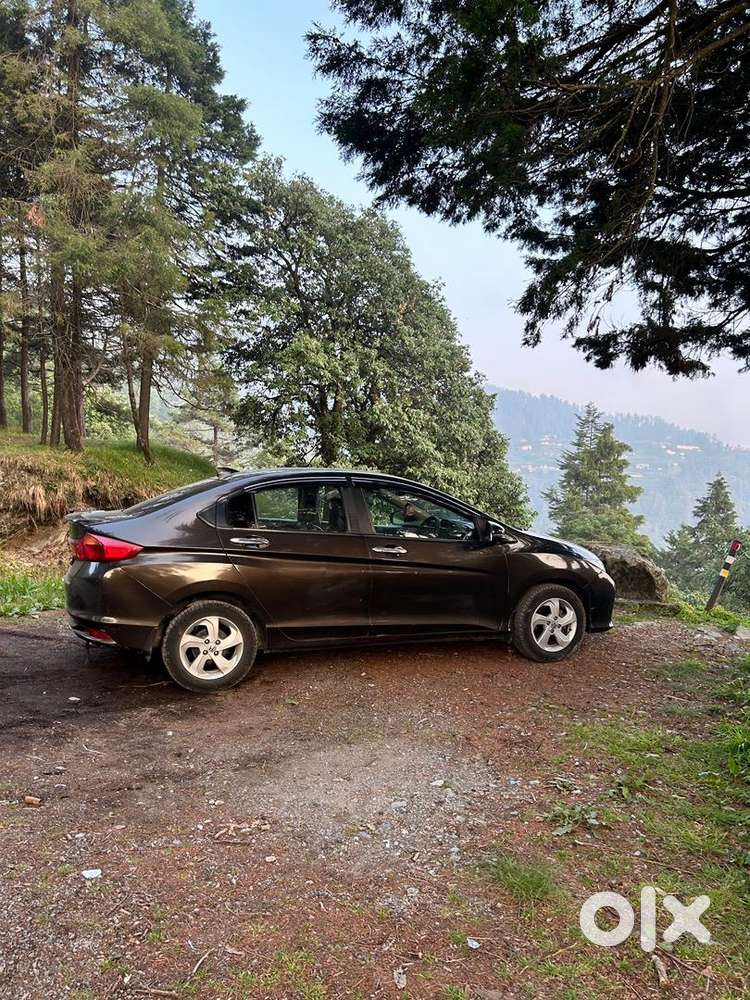 Honda City 2014 Diesel With Sunroof And Push Start