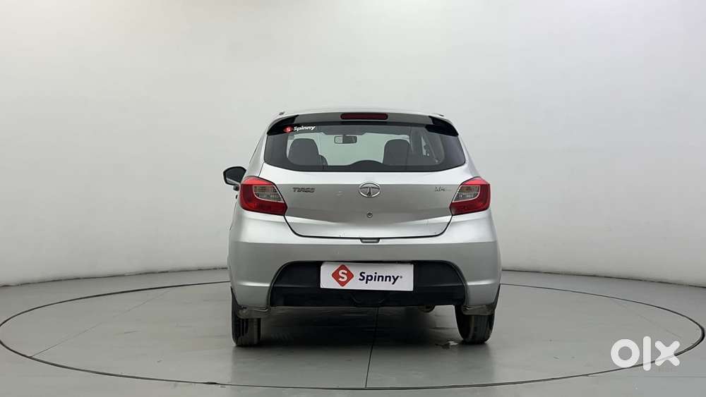 Tata Tiago 1.2 Revotron Xm, 2016, Petrol