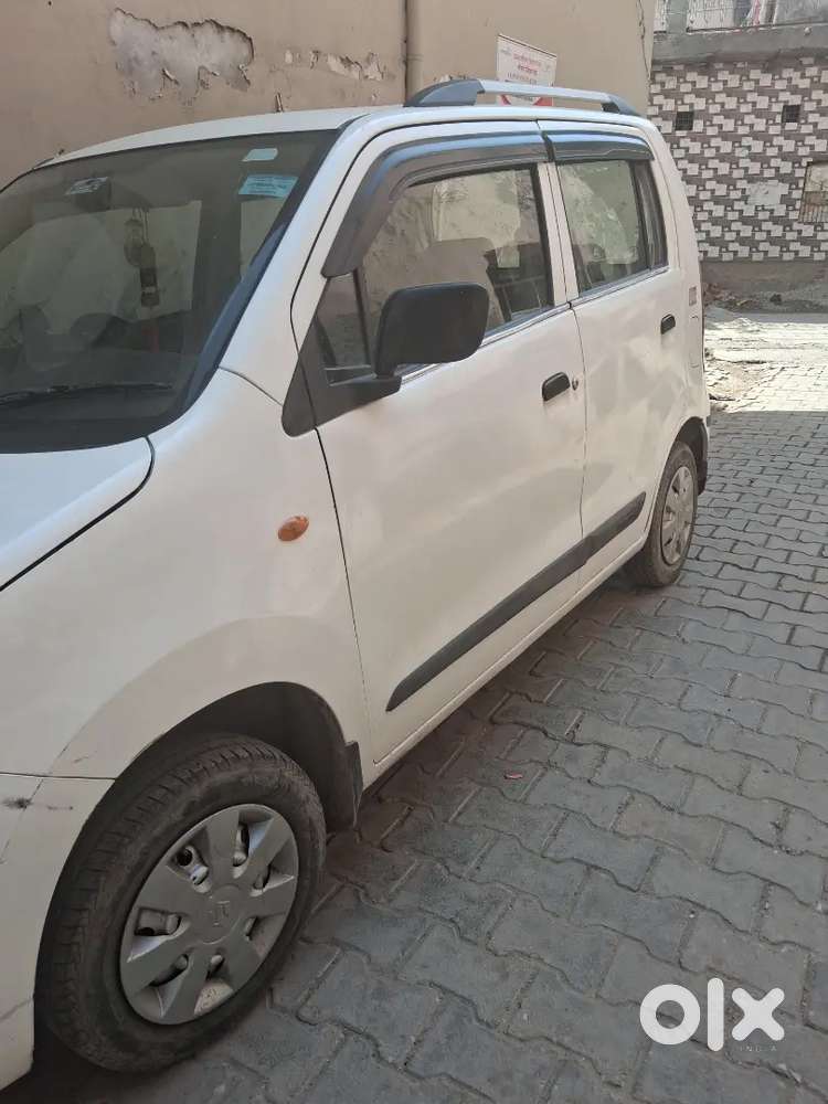 Maruti Suzuki Wagon R 2015 Zxi+ Hybrid