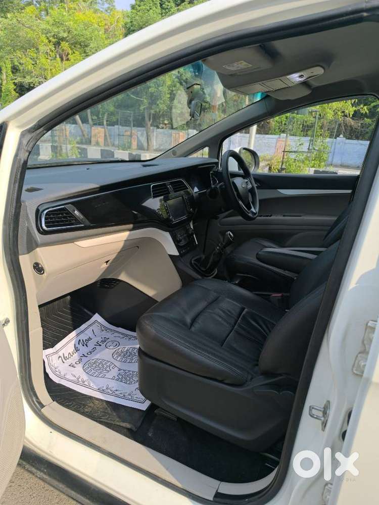 Mahindra Marazzo 1.5 M6 Plus 7 Str, 2021, Diesel