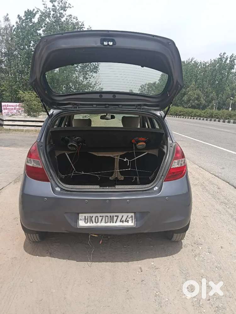 Hyundai I20 2011 Petrol Well Maintained