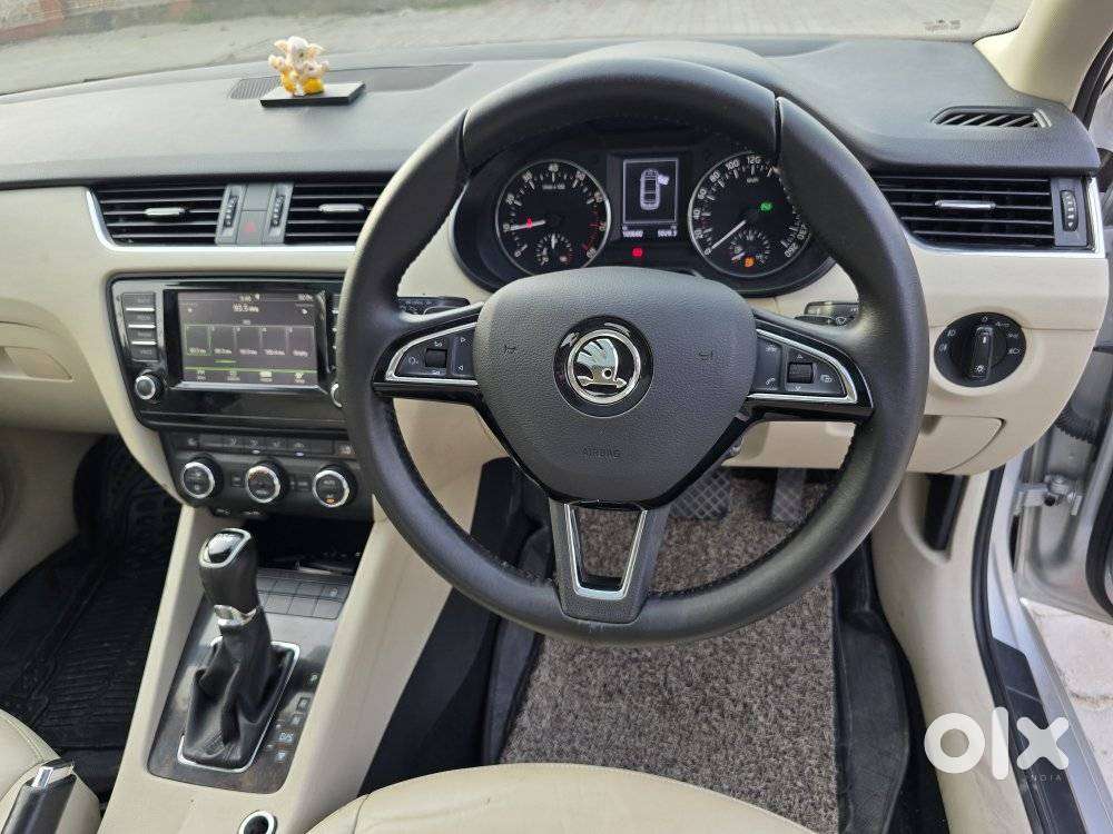Skoda Octavia Elegance 1.8 Tsi At, 2016, Petrol