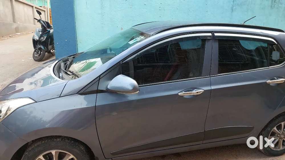 Hyundai Grand I10 2015 Petrol 50700 Km Driven