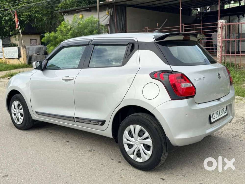Maruti Suzuki Swift 1.2 Vxi (o), 2023, Petrol