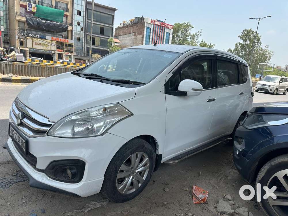 Maruti Suzuki Ertiga 1.5 Zxi Plus Shvs, 2017, Cng & Hybrids