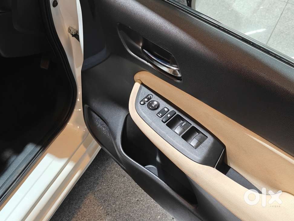 Honda City Vx Petrol Mt, 2023, Petrol