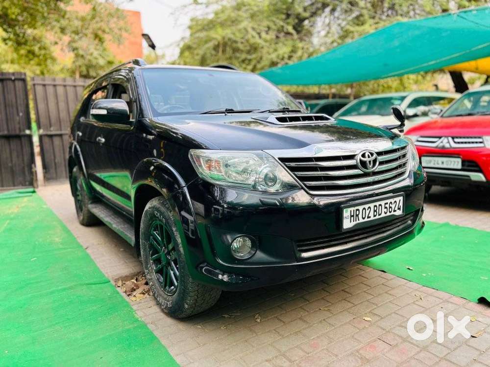 Toyota Fortuner 2011-2016 4x2 Manual, 2013, Diesel