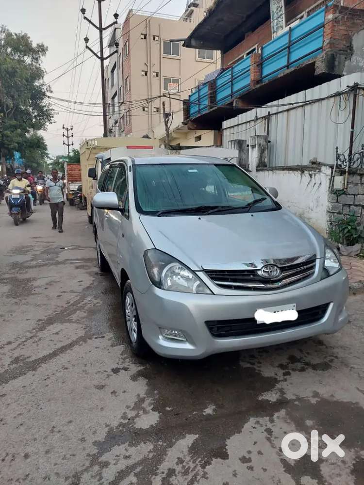 Toyota Innova 2.5 Gx 2005