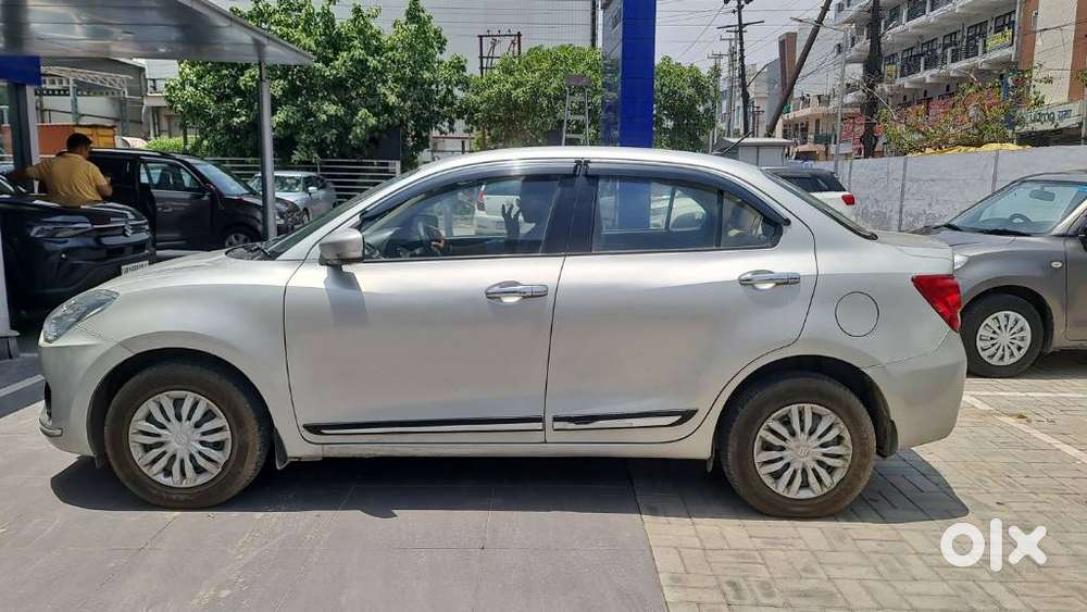 Maruti Suzuki Dzire 1.2 Vxi, 2020, Petrol