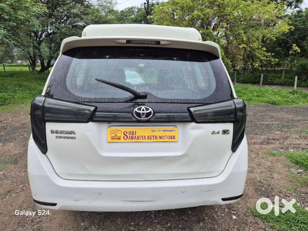 Toyota Innova Crysta 2.4 V, 2018, Diesel