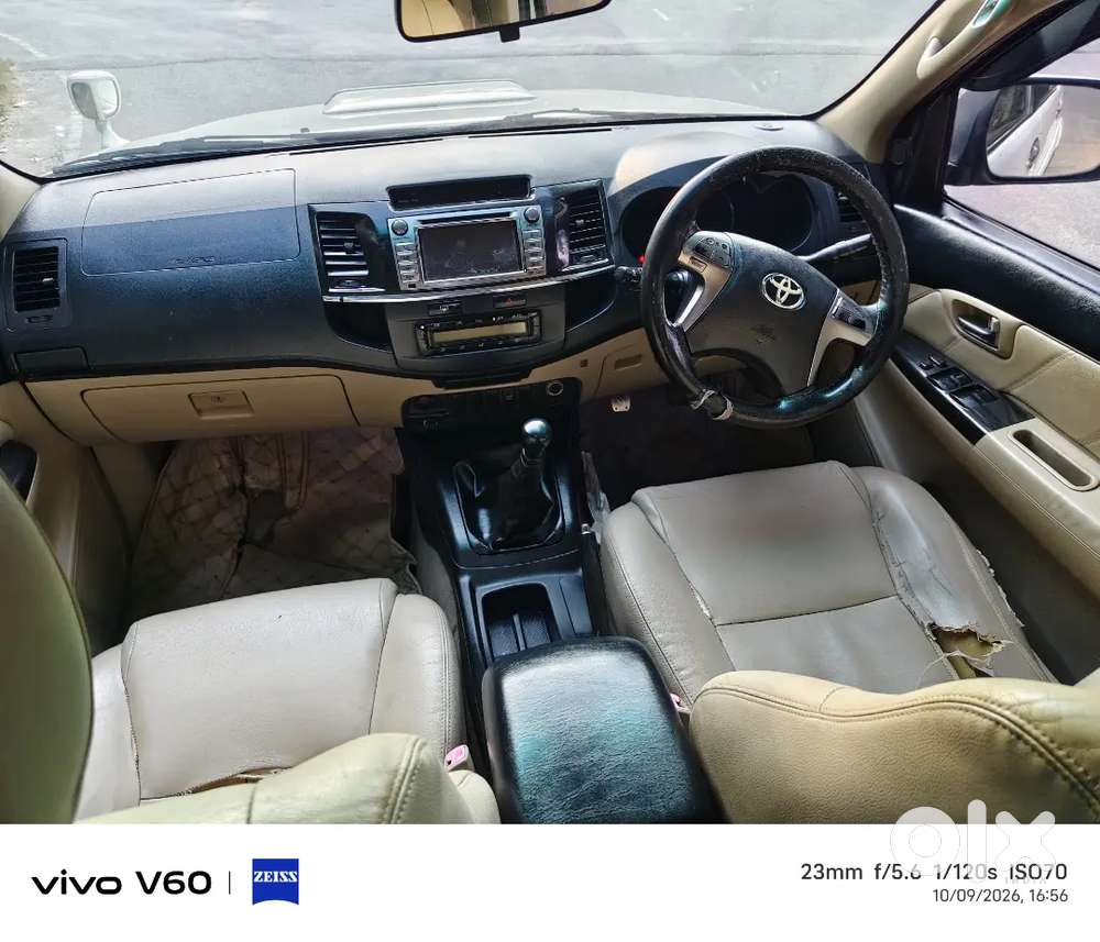 Toyota Fortuner Diesel Manual 2015 Delhi Registration
