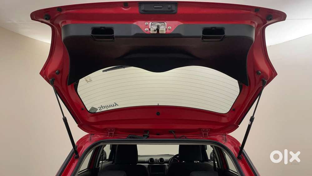 Maruti Suzuki Swift Amt Zxi, 2018, Petrol