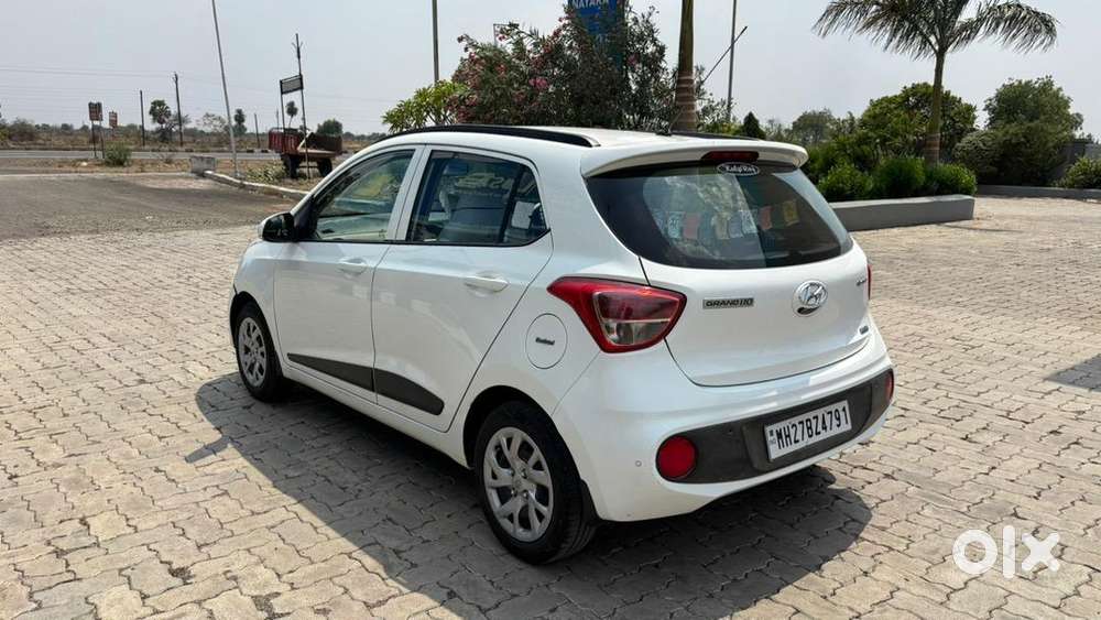 Hyundai Petrol Car 2019