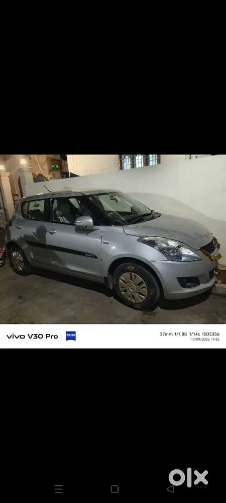 Maruti Suzuki Swift 2012 Diesel 80000 Km Driven