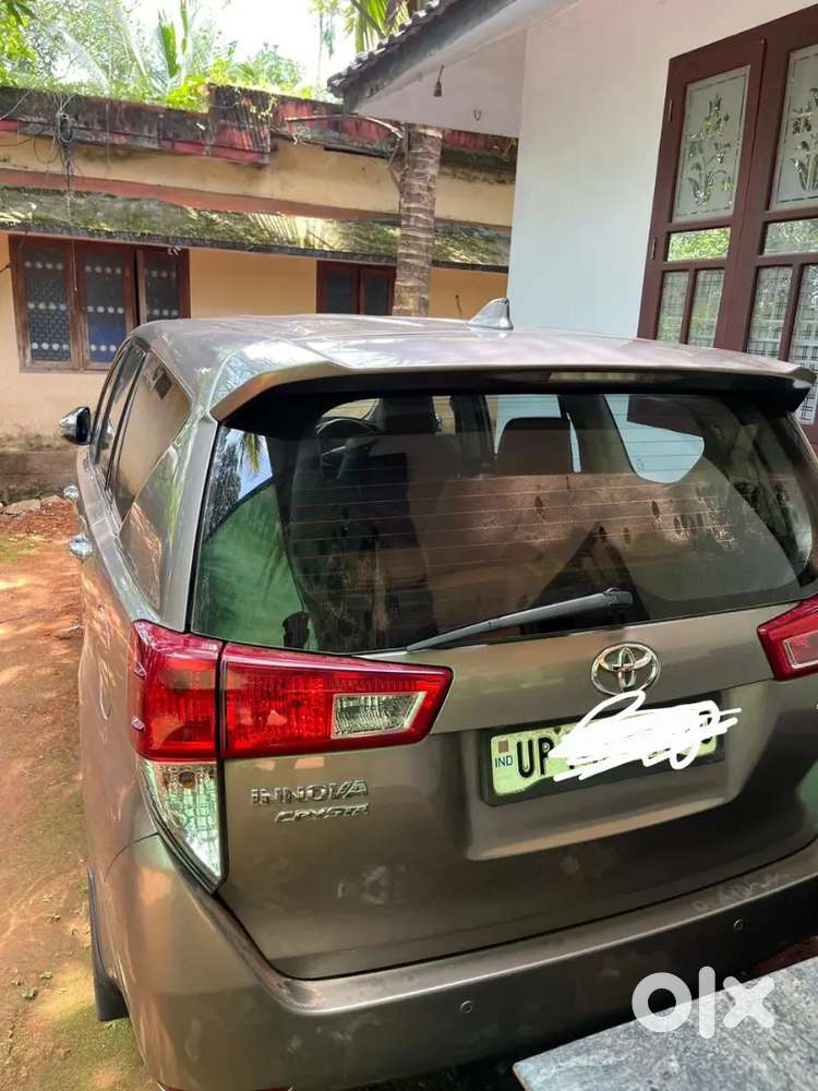 Toyota Innova Crysta 2019