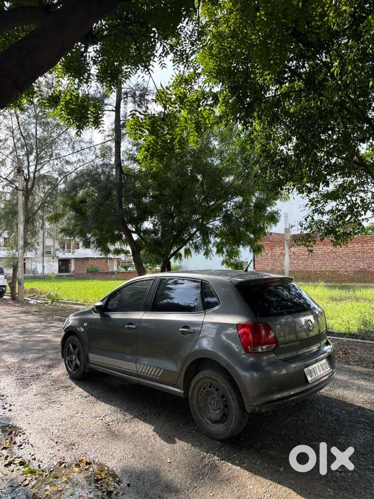 Volkswagen Polo Diesel Manual 2012