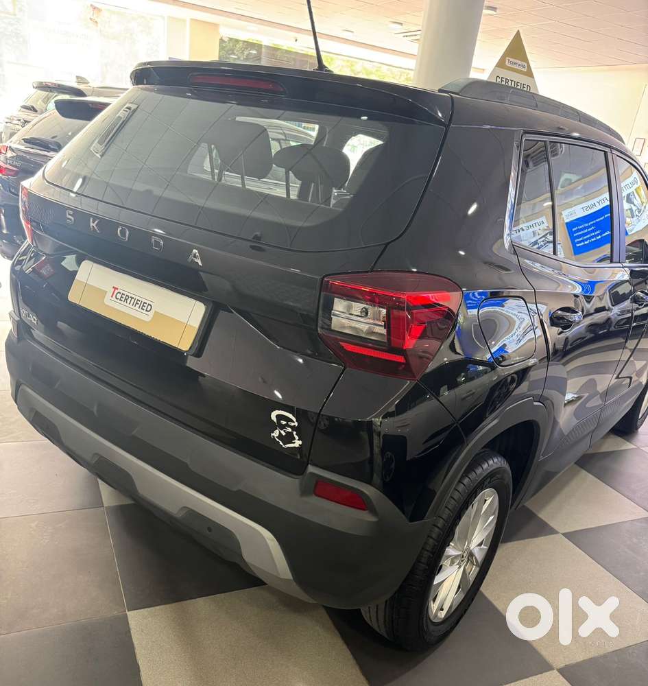 Skoda Kylaq Signature At, 2025, Petrol