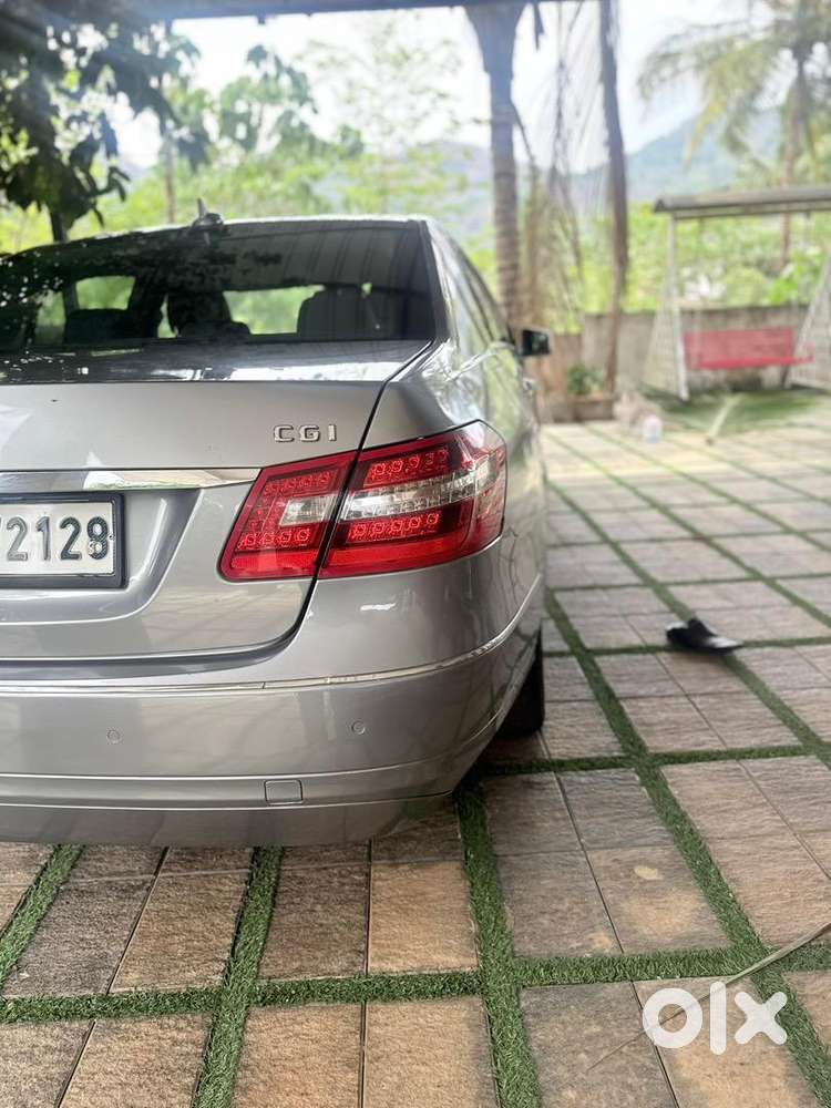 Mercedes-benz E-200class 2011 Petrol 140000 Km Driven