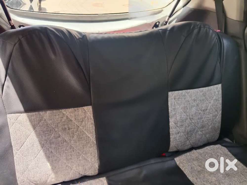 Good Condition Family' Car
Cilld Ac,tayer 80'/.