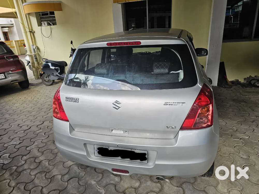 Maruti Suzuki Swift 1.2 2010