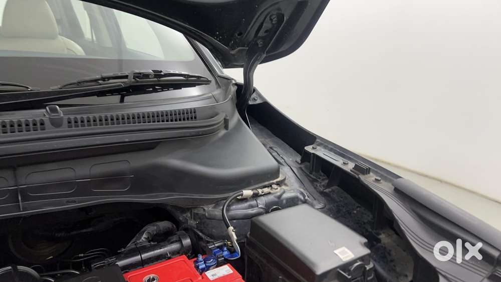 Kia Carens 1.4 Luxury Plus Dct 7 Str, 2022, Petrol