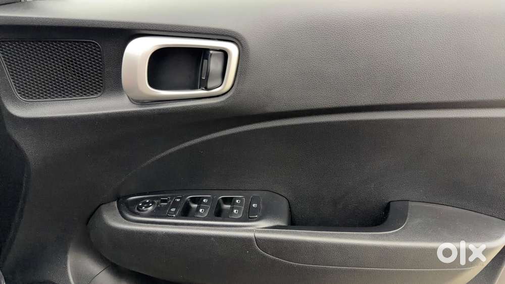 Hyundai Venue S, 2021, Petrol