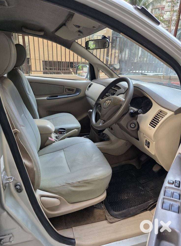 Toyota Innova 2.5 G (diesel) 8 Seater, 2007, Diesel