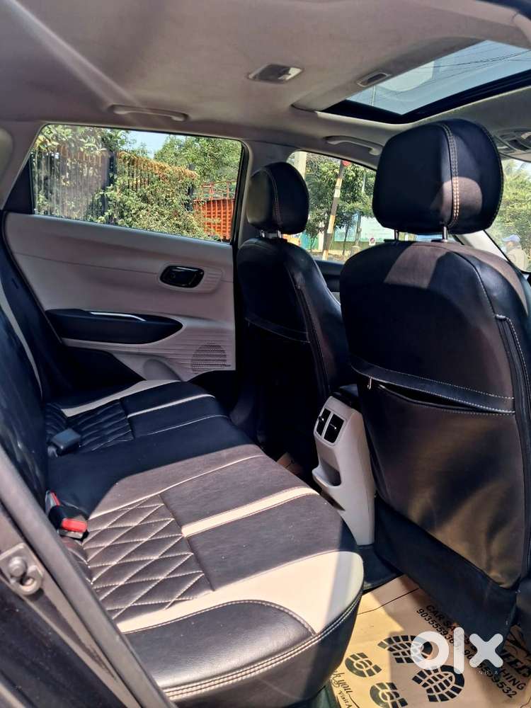 Hyundai New I20 1.2 Asta (o) Mt, 2023, Petrol