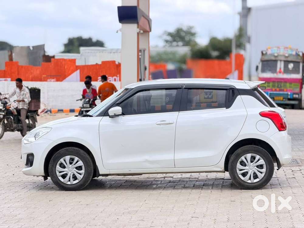 Maruti Swift Vxi Cng 2023