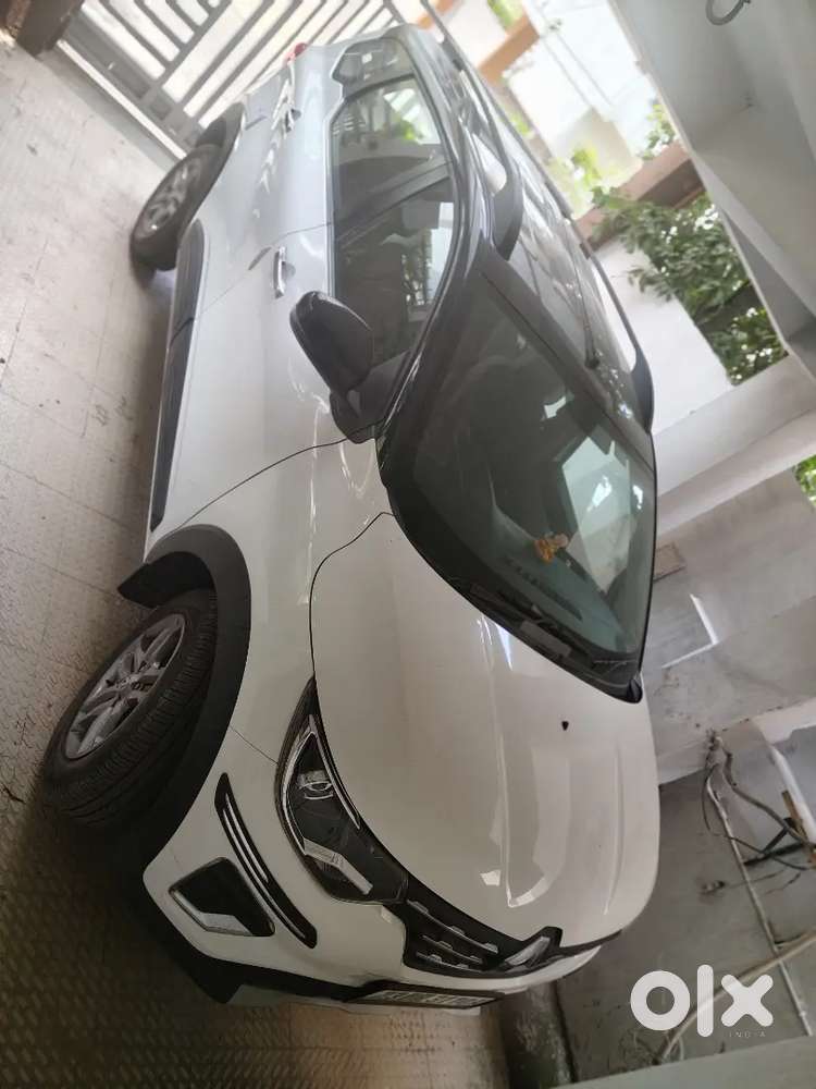 Renault Triber Amt Rxz 2023 Urgent