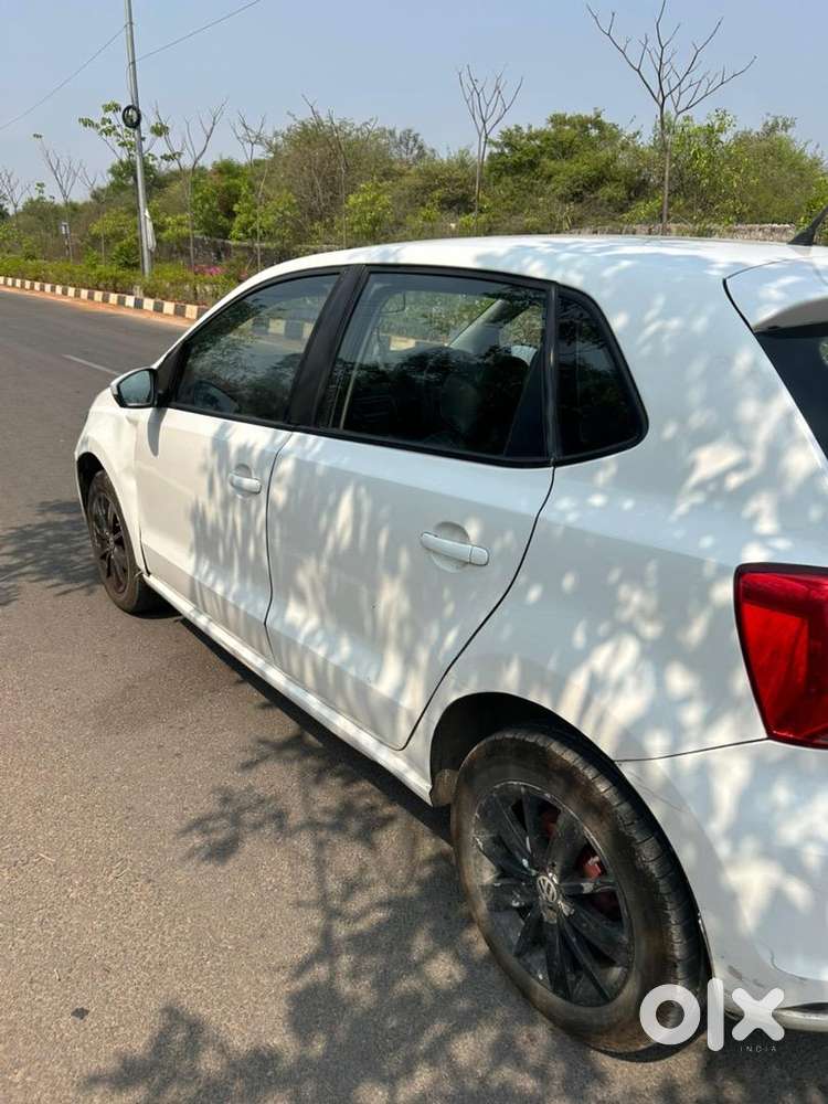 Volkswagen Polo 2017 Petrol 130000 Km Driven