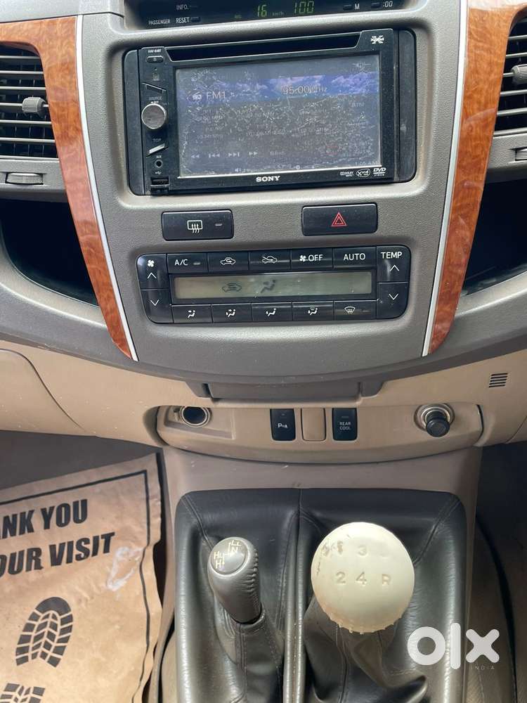 Toyota Fortuner 3.0 4x4 Manual, 2010, Diesel