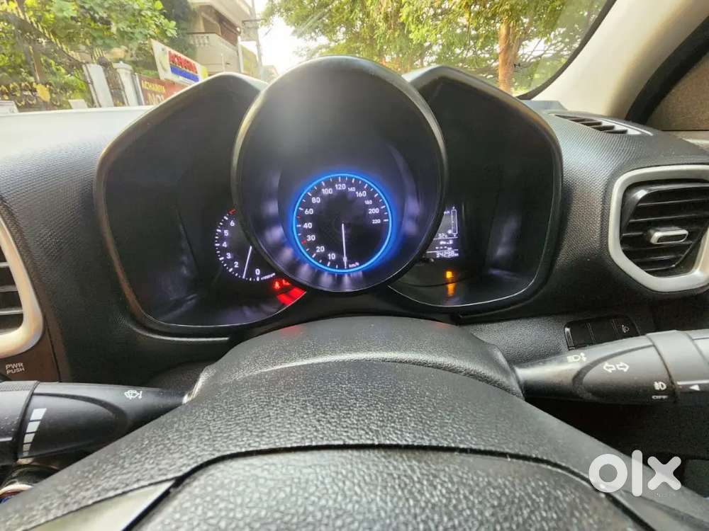 Hyundai Venue 2020 Petrol 59000 Km Driven