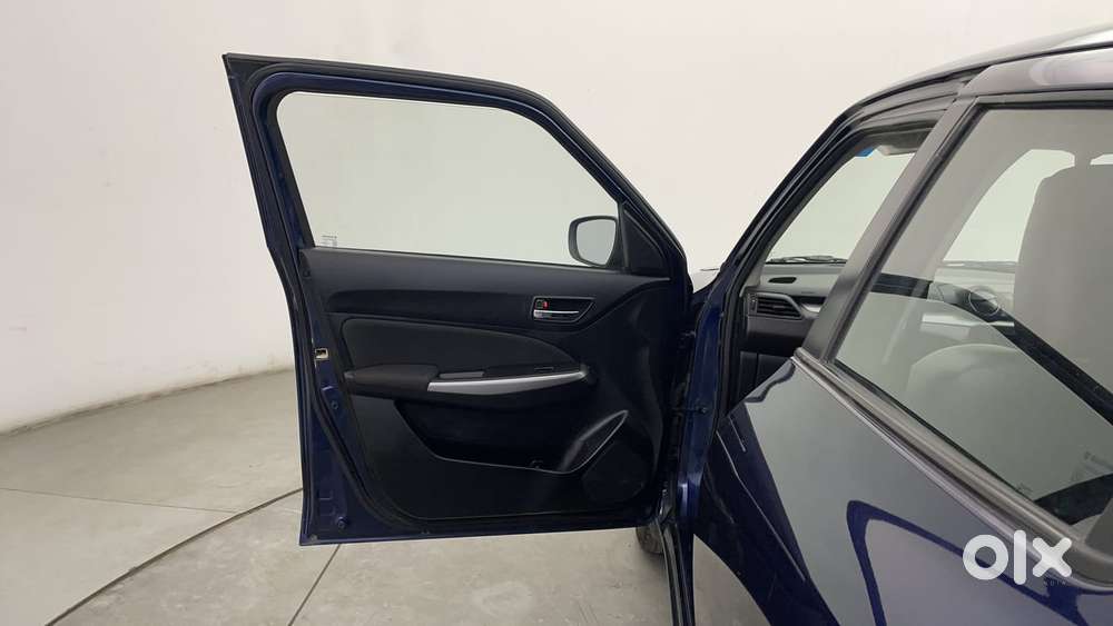 Maruti Suzuki Swift 1.3 Zxi, 2021, Petrol