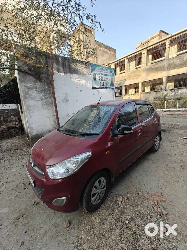 Hyundai I10 2011 Petrol 102000 Km Driven