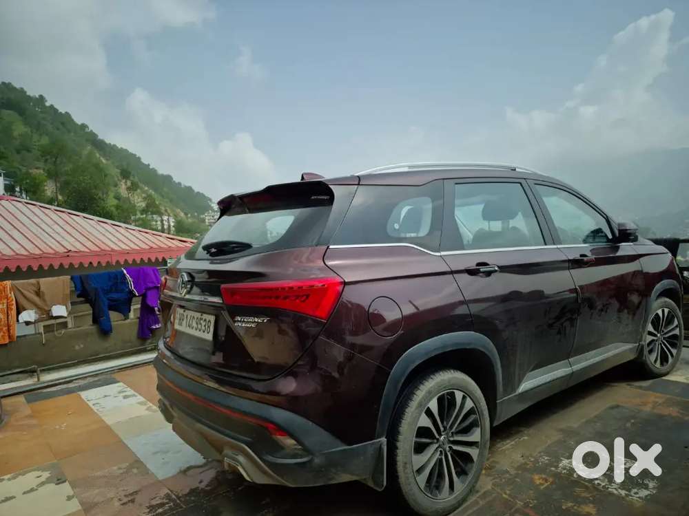 Mg Hector Plus 2021 Petrol 23000 Km Driven