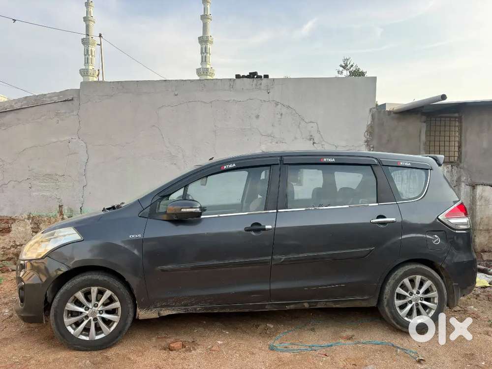 Maruti Suzuki Ertiga Zdi 2015