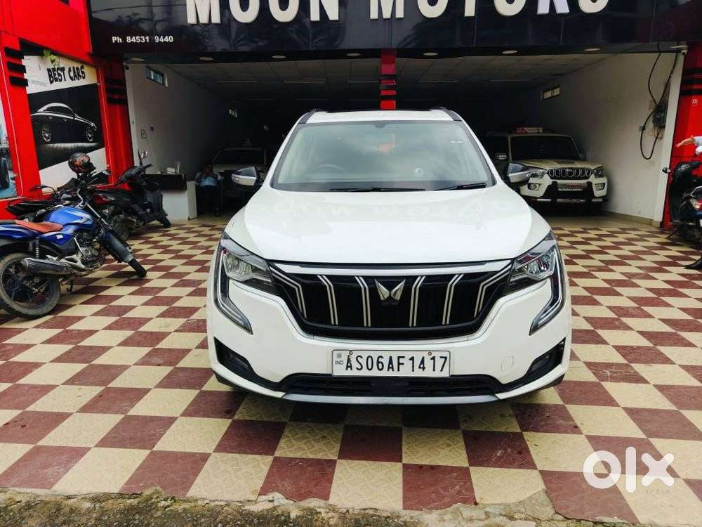 Mahindra Xuv700 2.0 Ax 5 Petrol Mt 7 Str, 2021, Petrol