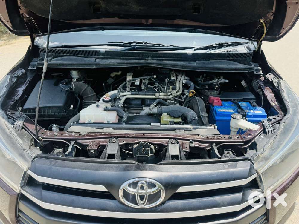 Toyota Innova Crysta 2.4 G Mt 7 Str, 2017, Diesel