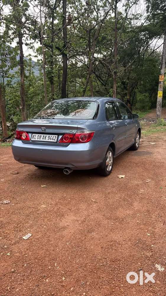 Honda City Zx 2006 Petrol Well Maintained