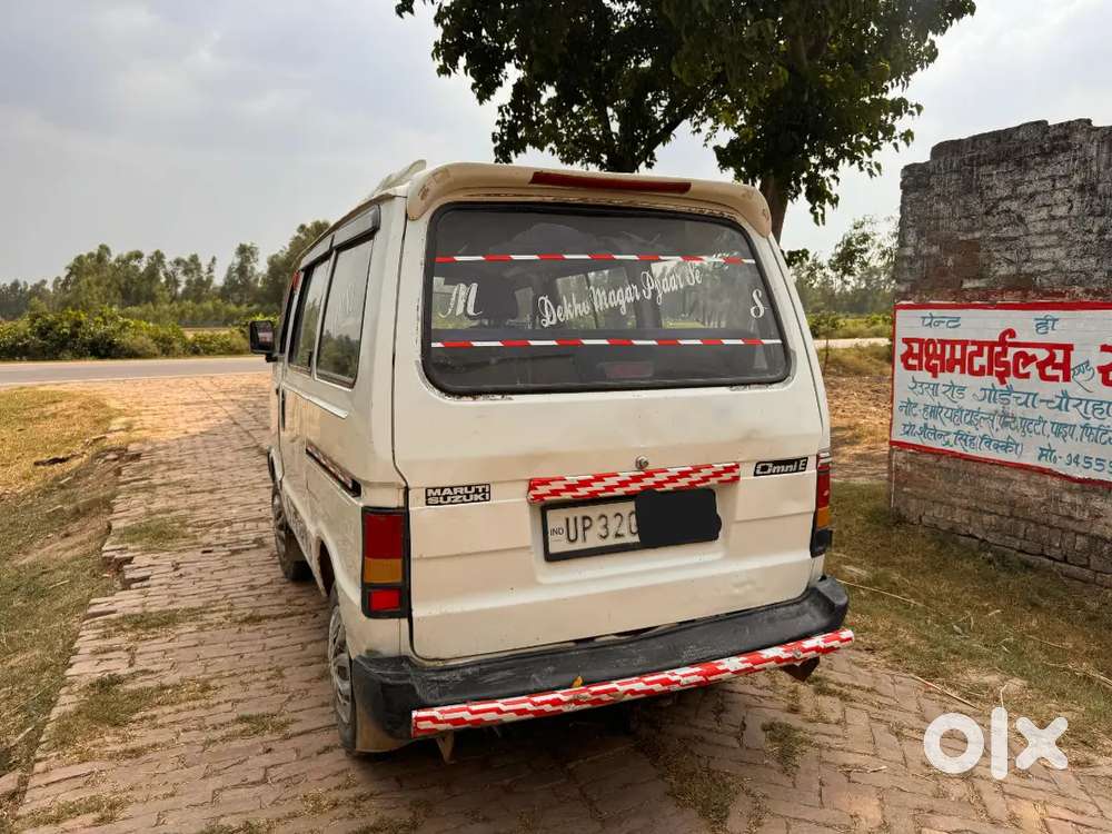 Maruti Suzuki Omni 8 Seater 2015 Petrol Manual.