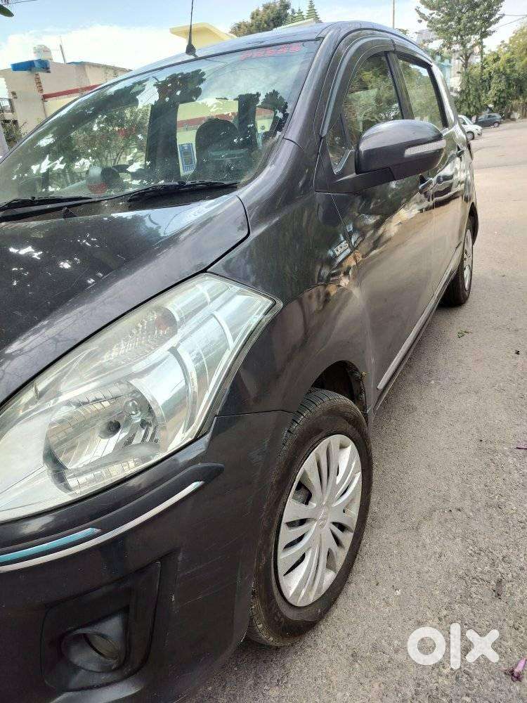 Maruti Suzuki Ertiga Vdi Shvs, 2013, Diesel